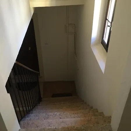 Arela Apartment *